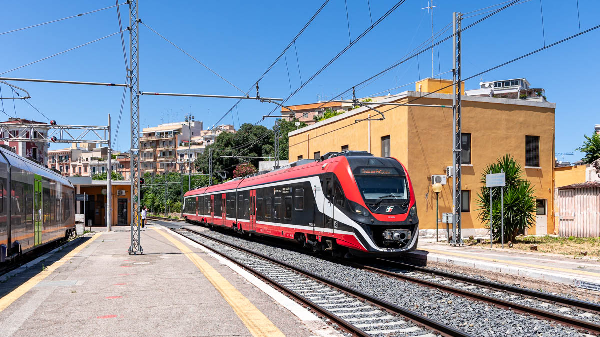 FS ETR 322 003 Bari Sud Est