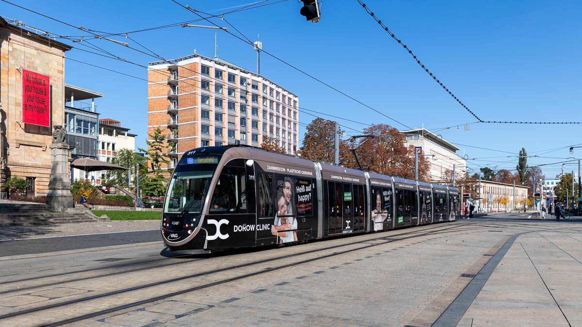 VAG 311 (Typ Urbos) Stadttheater, Freiburg i.Br.