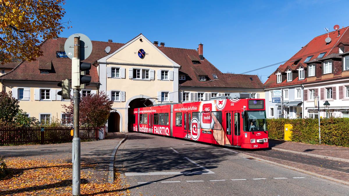 VAG 252 (Typ GT8Z) Klsterplatz, Freiburg i.Br.