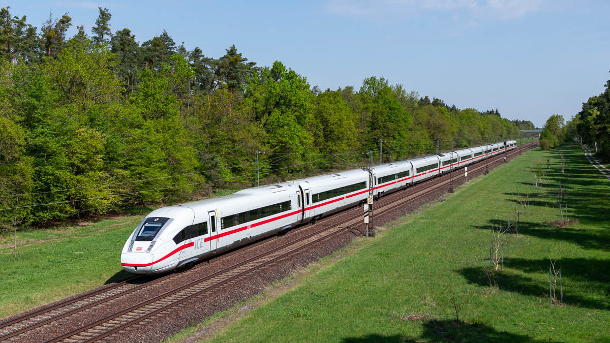 DB 412 068 Graben-Neudorf