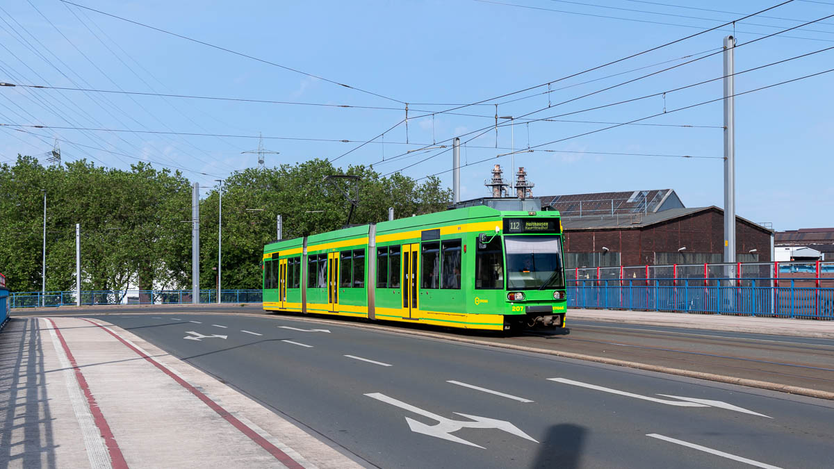 Straßenbahn Rhein-Ruhr: STOAG 207 in Mülheim a.d.R., Thyssen Brücke