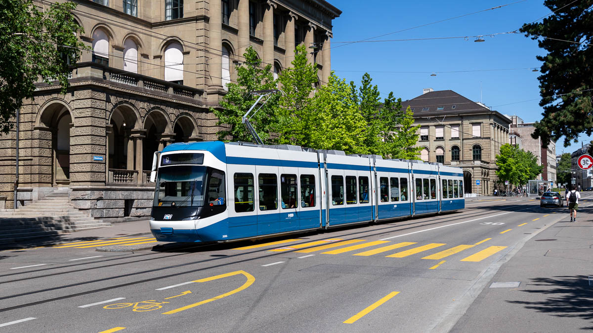 Straßenbahn Zürich: VBZ 3086 in Zürich, ETH/Universitätsspital