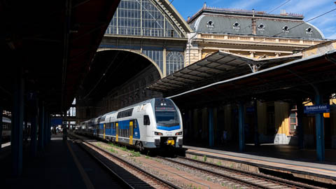 Bahn in Ungarn